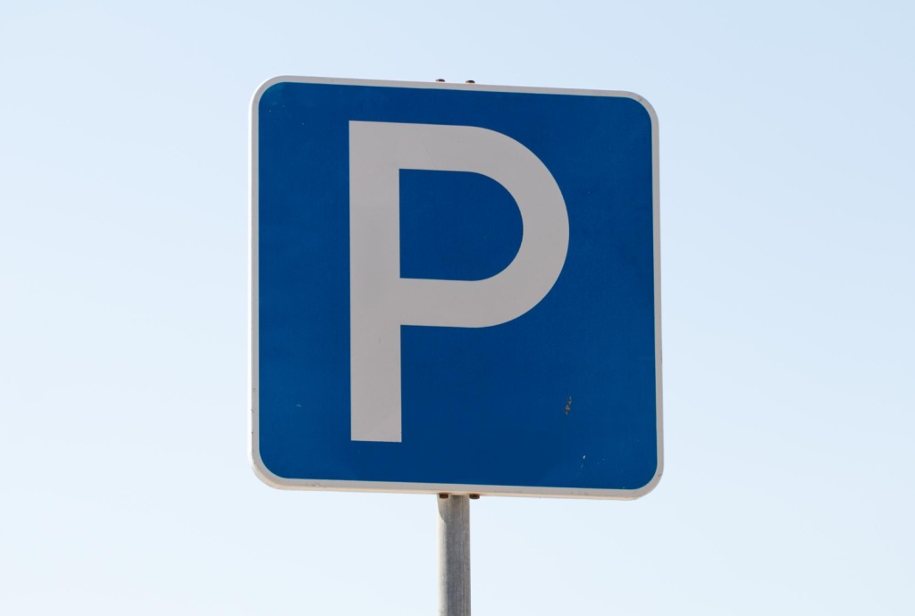 В России может появиться единый график бесплатной парковки