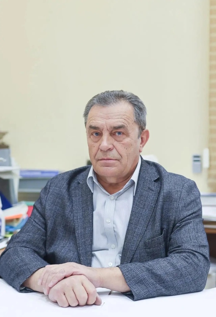Герои, наставники, созидатели: троих воронежцев, ставших почётными гражданами, наградили в день празднования 440‑летия города