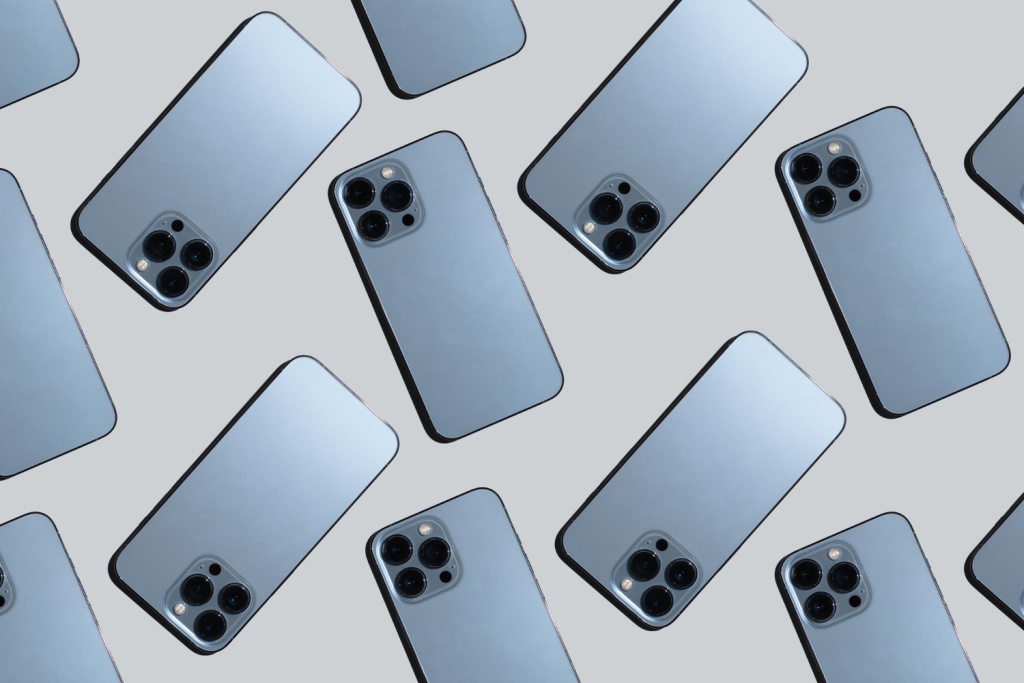 Цены на iPhone в США могут вырасти, а в России — снизиться Цены на iPhone в США могут вырасти, а в России — снизиться