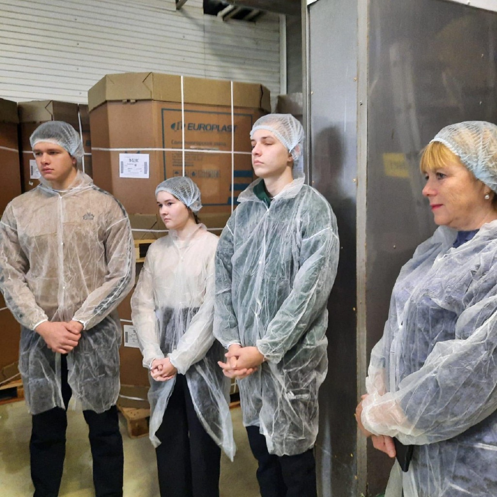 Школьники Мордовии проходят профориентацию на производстве Школьники Мордовии проходят профориентацию на производстве