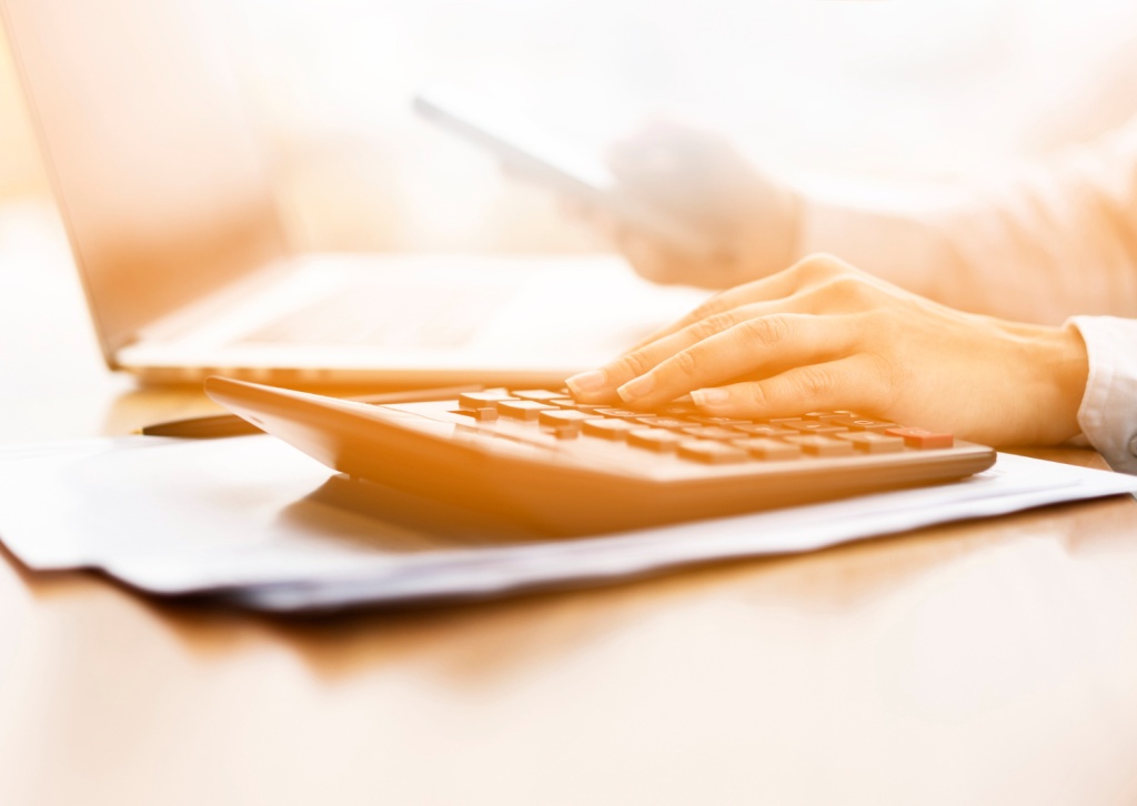 Госдума одобрила закон о долгосрочных сбережениях через Госуслуги