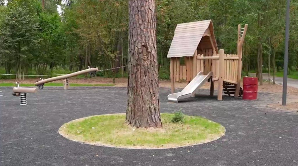 Максим Красноцветов рассказал о завершающем этапе благоустройства лесопарка «Банный лес» в Красноармейске