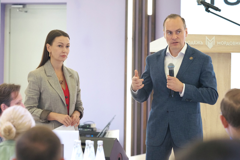 Мордовия разрабатывает стратегию креативного развития: первая сессия прошла по поручению Артёма Здунова