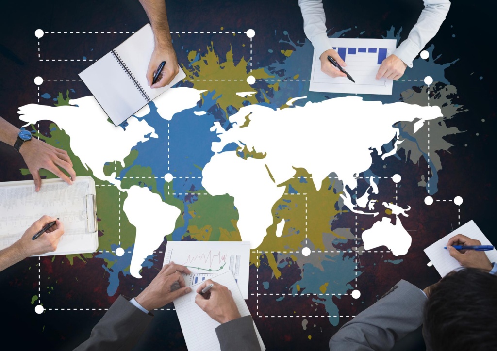 FT: сотни иностранных компаний отказались от планов покинуть рынок РФ