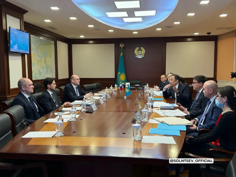 Евгений Солнцев обсудил в Астане ускорение транзита «Россия – Казахстан – Китай»