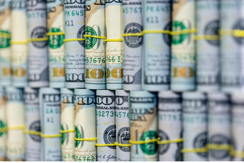 Состояние богатейших россиян увеличилось на 8,14 млрд долларов с начала года Состояние богатейших россиян увеличилось на 8,14 млрд долларов с начала года