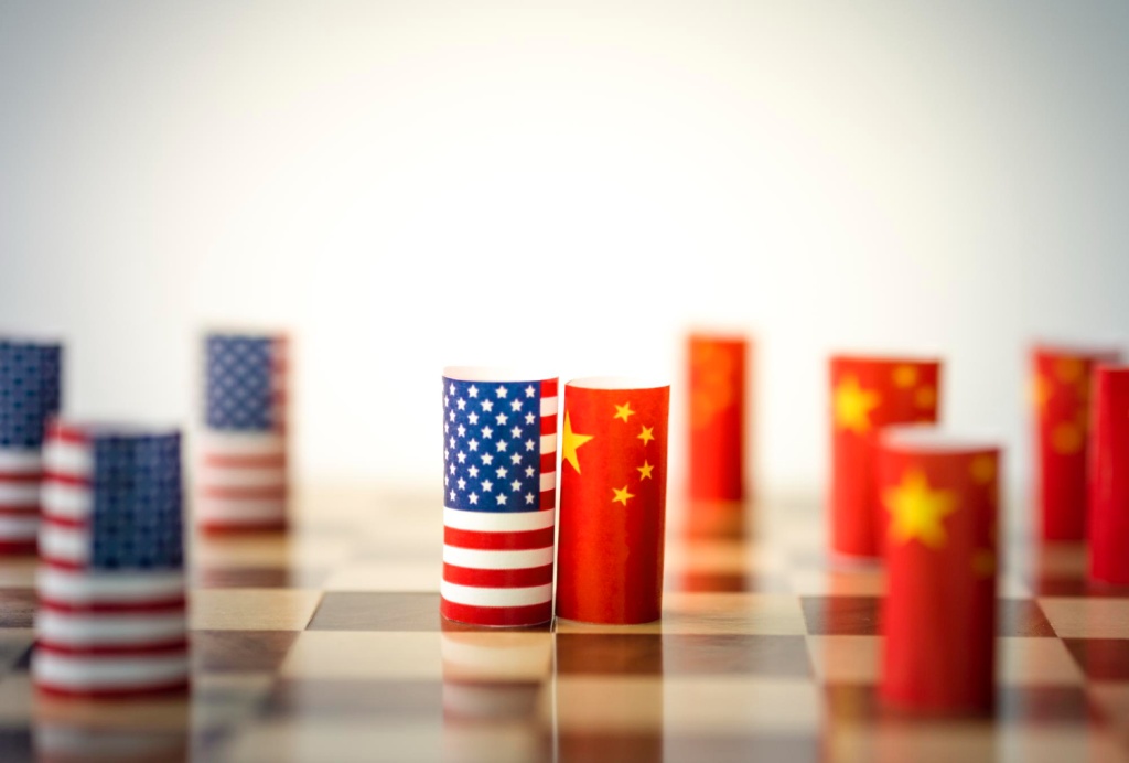 Китаю могут установить тарифы до 245% на фоне торговой войны с США