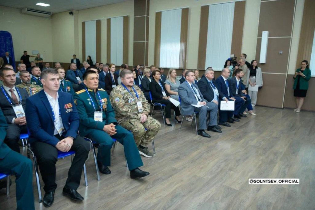 Евгений Солнцев — о роли наставничества в Оренбургской области: «Важно встретить того, кто направит»