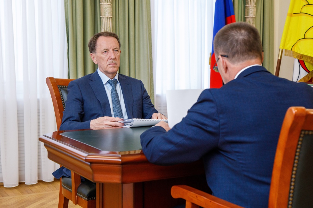 Воронеж укрепляет соцподдержку и готовит реформу МСУ: итоги встречи Алексея Гордеева и Юрия Матузова Воронеж укрепляет соцподдержку и готовит реформу МСУ: итоги встречи Алексея Гордеева и Юрия Матузова