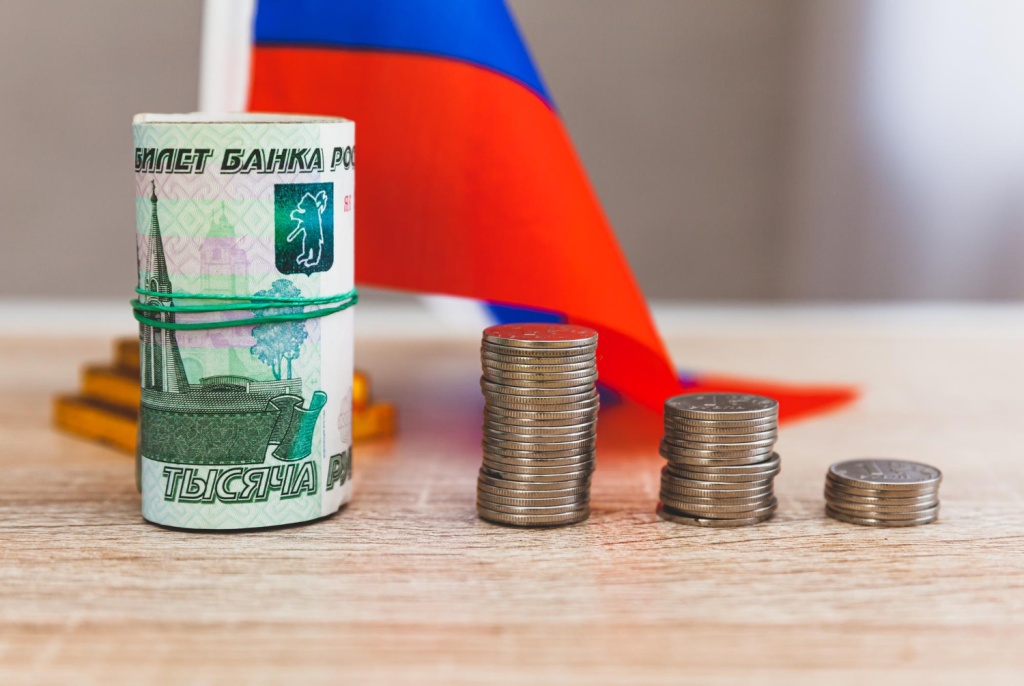 ВТБ: Сбережения россиян покажут двузначный рост в 2025 году