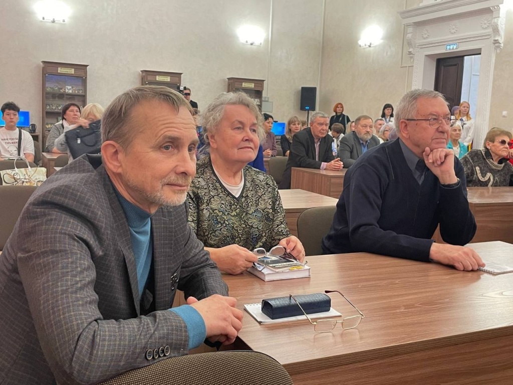 В Ангарске после реконструкции открылась библиотека №3 В Ангарске после реконструкции открылась библиотека №3