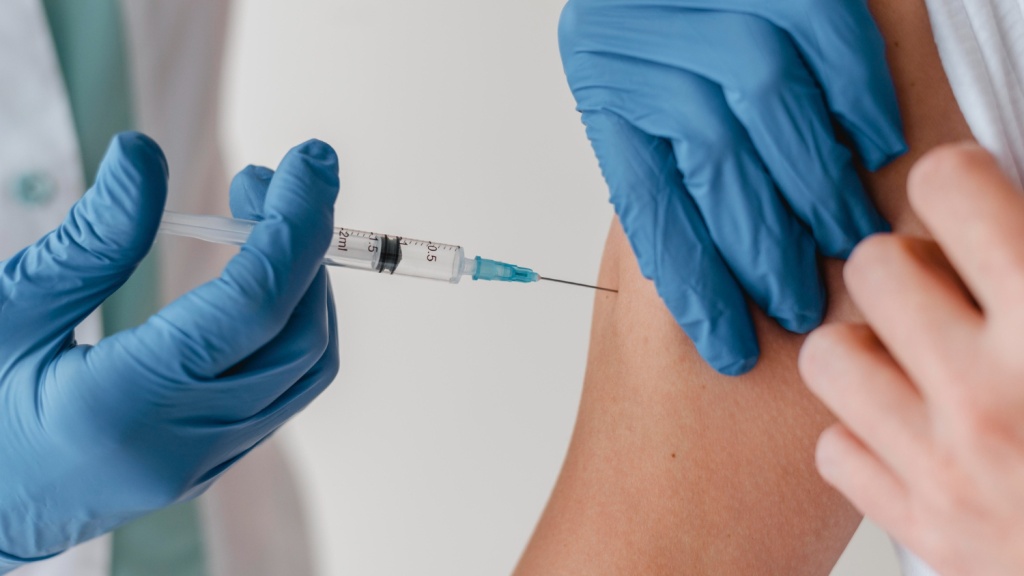 В Самарской области активно идёт прививочная кампания против гриппа